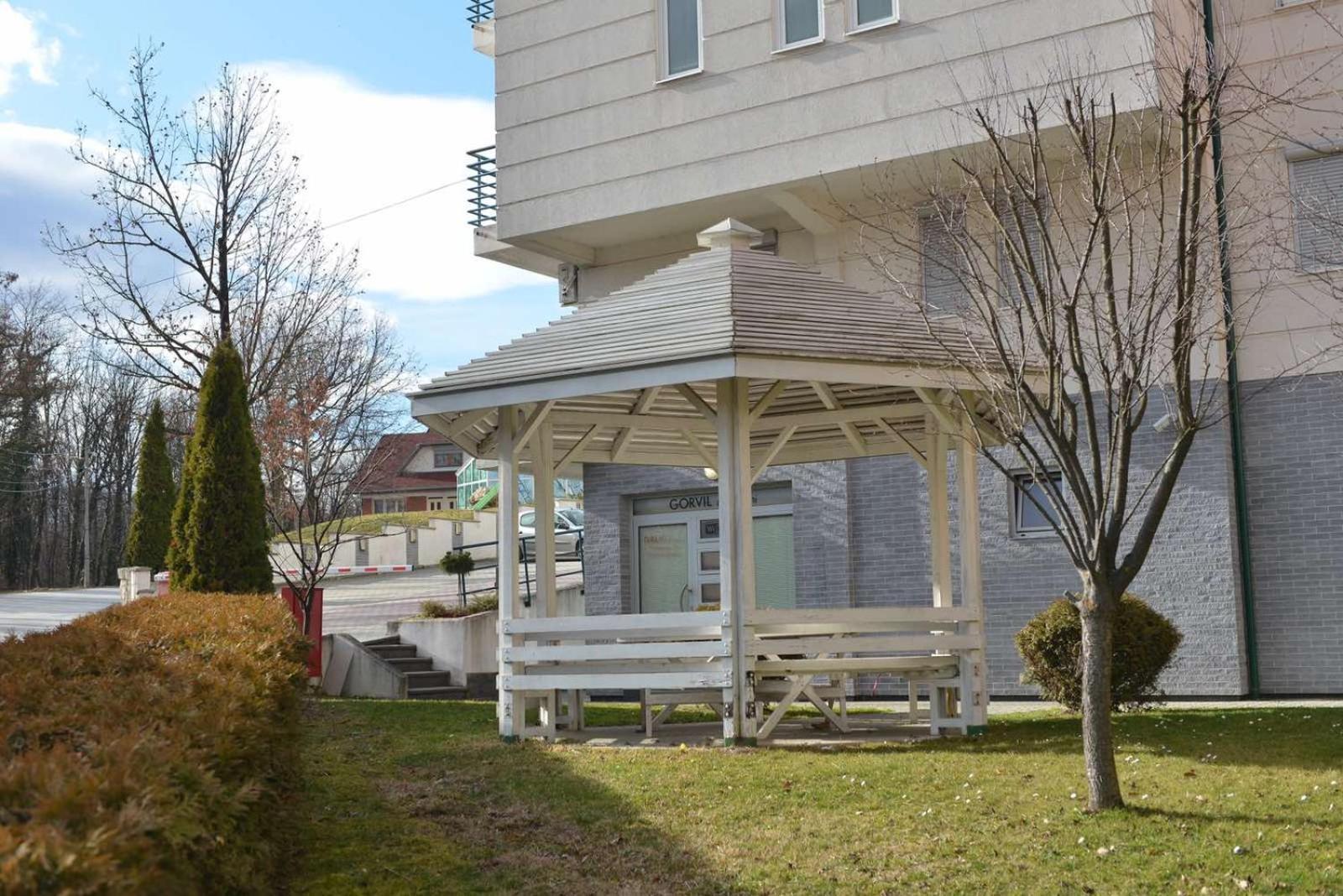 Studio Apartman Zvezdana Noc Vrnjačka Banja المظهر الخارجي الصورة